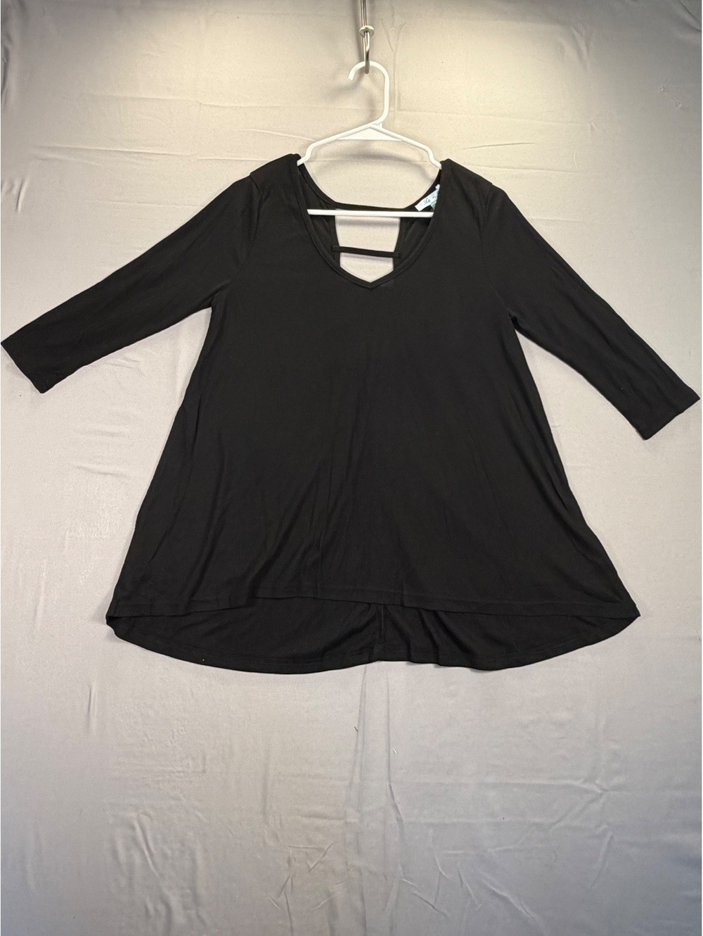 She + Sky Black Ribbed Long Sleeve V-Neck Open Back Top